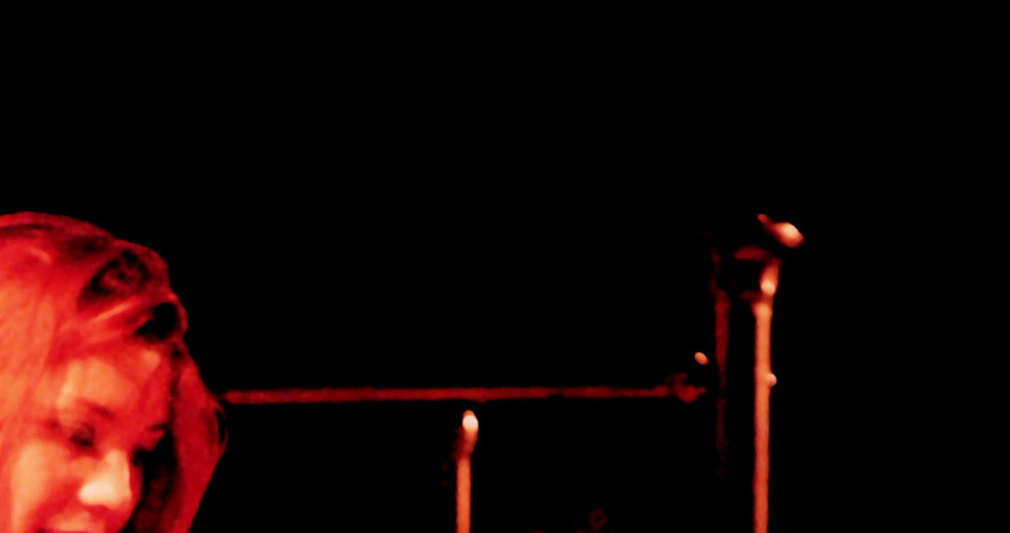 Las historias que se cuentan los hermanos siameses Foto de Marco Lara