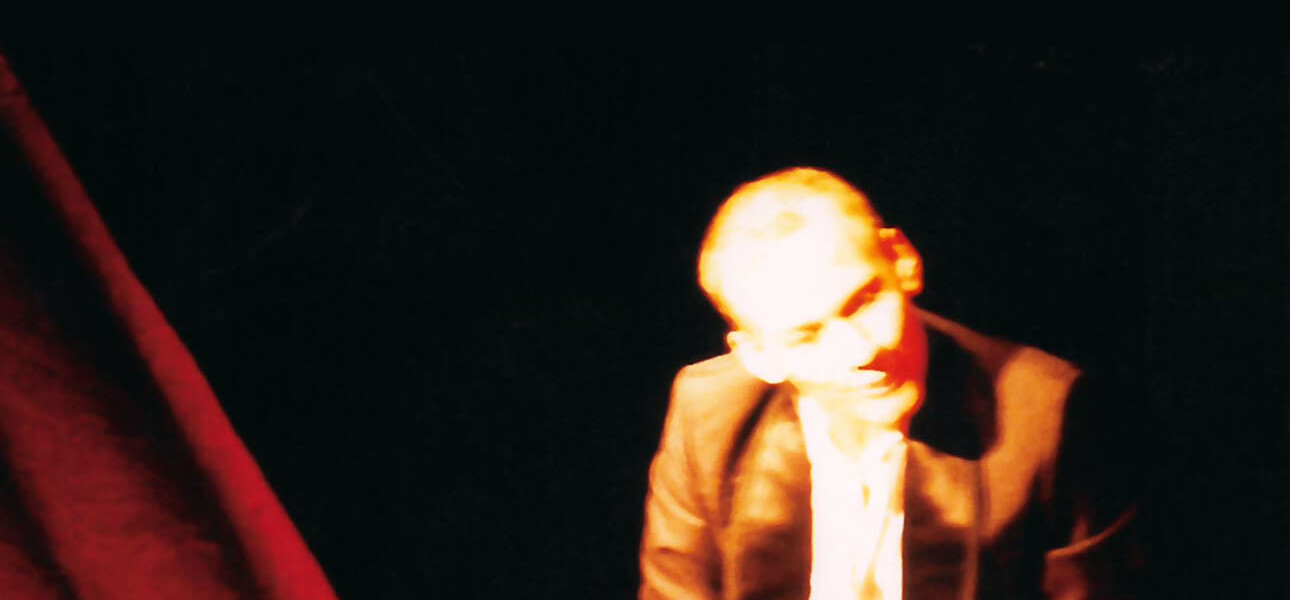 Las historias que se cuentan los hermanos siameses Foto de Marco Lara