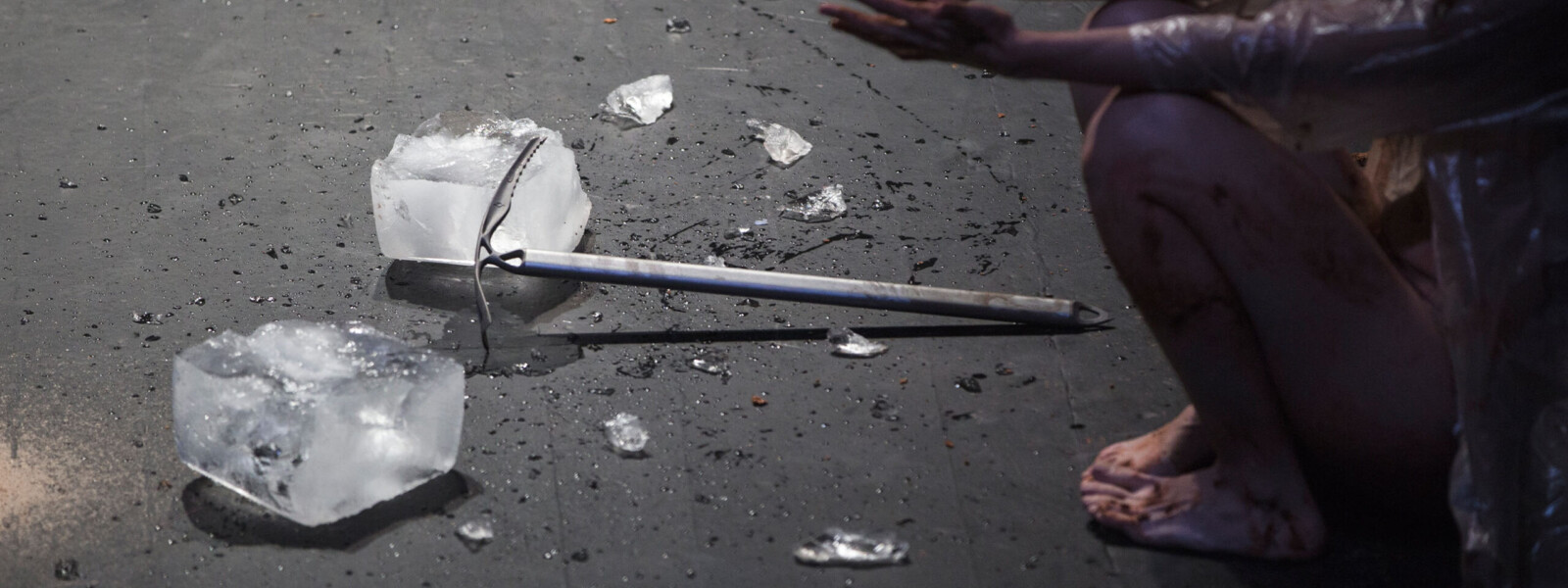 Dios o no ser Foto de Nacho Ponce