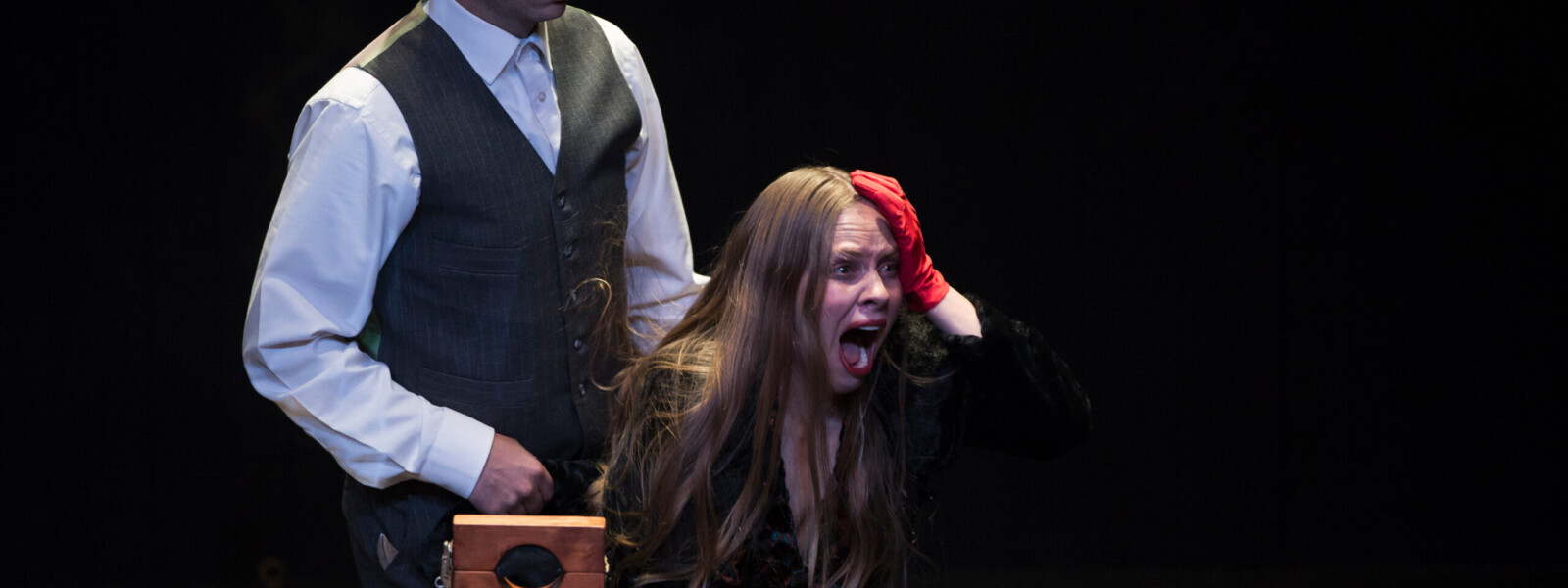 Dios o no ser Foto de Nacho Ponce